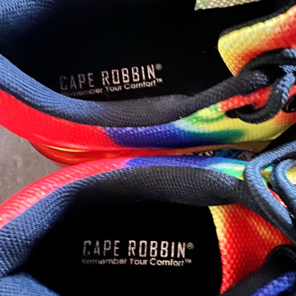 NWOT Cape Robbin sneakers women’s 8 men’s 7 - Picture 6 of 8